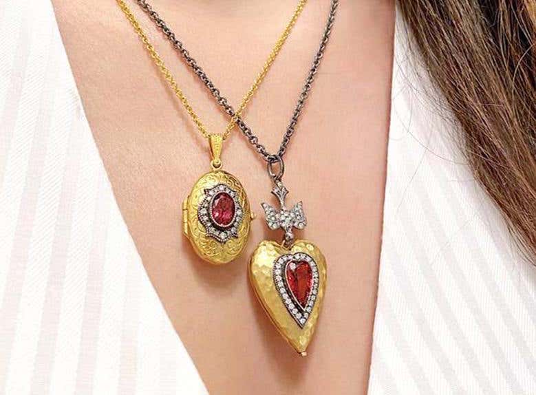 Arman_Sarkisyan_Rubellite_Love_22k_Gold_Locket_with_Diamonds_2_master.jpeg
